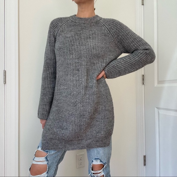 Zara Chunky Knit Side Slit Tunic Sweater - Picture 1 of 11